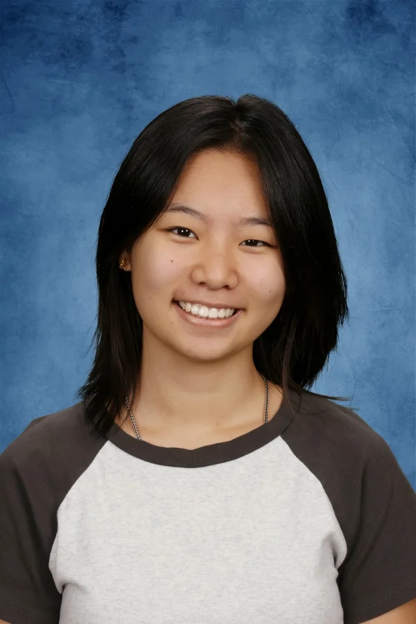 Senior Hannah Leng '26